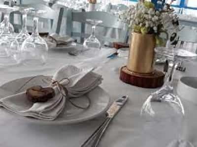 ΘΑΛΑΣΣΟΠΕΤΡΑ – ΜΑΚΡΙΝΟΣ ΣΤΑΜΑΤΙΟΣ & ΣΙΑ ΟΕ – ΕΣΤΙΑΤΟΡΙΟ ΑΓΙΑ ΚΥΡΙΑΚΗ ΜΗΛΟΣ ΚΥΚΛΑΔΩΝ