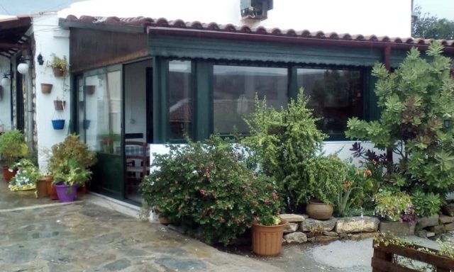 ΤΑΒΕΡΝΑ ΡΟΔΑΚΑΣ – ΜΗΛΑΘΙΑΝΑΚΗ ΜΑΡΙΝΑ – ΚΑΣΤΕΛΛΙ ΗΡΑΚΛΕΙΟ ΚΡΗΤΗΣ