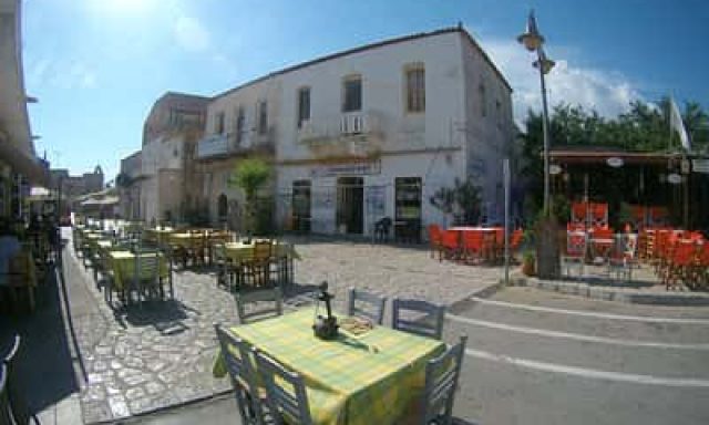 ΚΟΡΩΝΙ GRILL HOUSE – ΤΣΑΤΣΟΥΛΗΣ ΜΙΧΑΛΗΣ – ΨΗΣΤΑΡΙΑ ΕΣΤΙΑΤΟΣΡΙΟ – ΑΡΕΟΠΟΛΗ ΜΑΝΗΣ ΛΑΚΩΝΙΑ