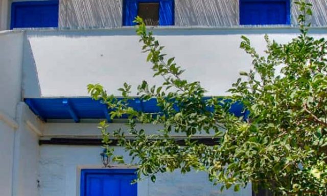 ΘΕΟΛΟΓΙΤΟΥ ΠΟΛΥΤΙΜΗ – ΕΝΟΙΚΙΑΖΟΜΕΝΑ ΔΩΜΑΤΙΑ POLITIMIS STUDIOS AND APARTMENTS – ΑΜΟΡΓΟΣ ΚΥΚΛΑΔΕΣ