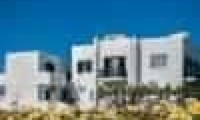 RISHNYAK VIKTORIA – ΞΕΝΟΔΟΧΕΙΟ CHRISTINA ROOMS – ΕΝΟΙΚΙΑΖΟΜΕΝΑ ΔΩΜΑΤΙΑ ΜΗΛΟΣ ΚΥΚΛΑΔΕΣ
