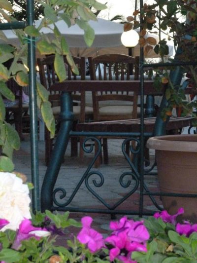 ΚΑΛΑΙΤΖΗ ΣΟΦΙΑ – ΘΑΛΑΣΣΙΝΟ – ΨΑΡΟΤΑΒΕΡΝΑ – ΚΕΡΑΜΩΤΗ ΚΑΒΑΛΑΣ