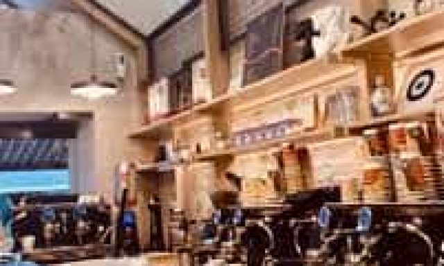 IMO CAFE IKE – THREE CUPS – ΚΑΦΕΤΕΡΙΑ – ΒΟΛΟΣ ΜΑΓΝΗΣΙΑΣ